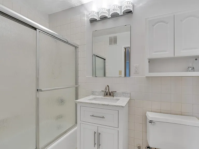 2000 Linwood Ave #7N — Photo 12