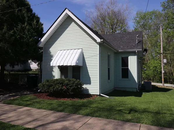 602 N Clay St, Frankfort, IN 46041