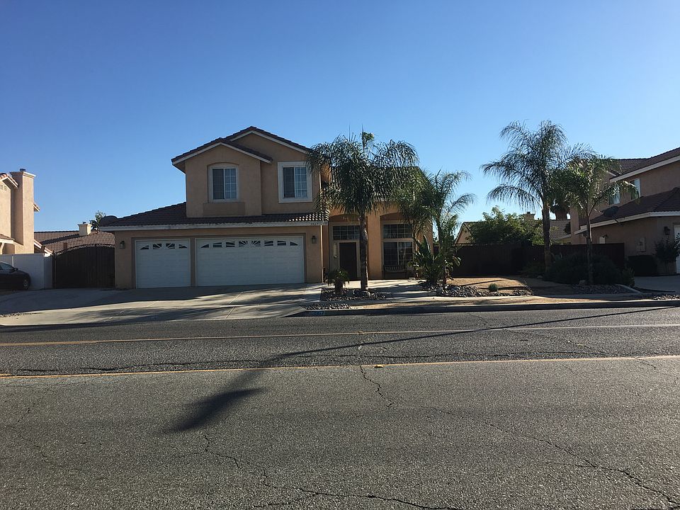 1st image of 3967 W Menlo Ave