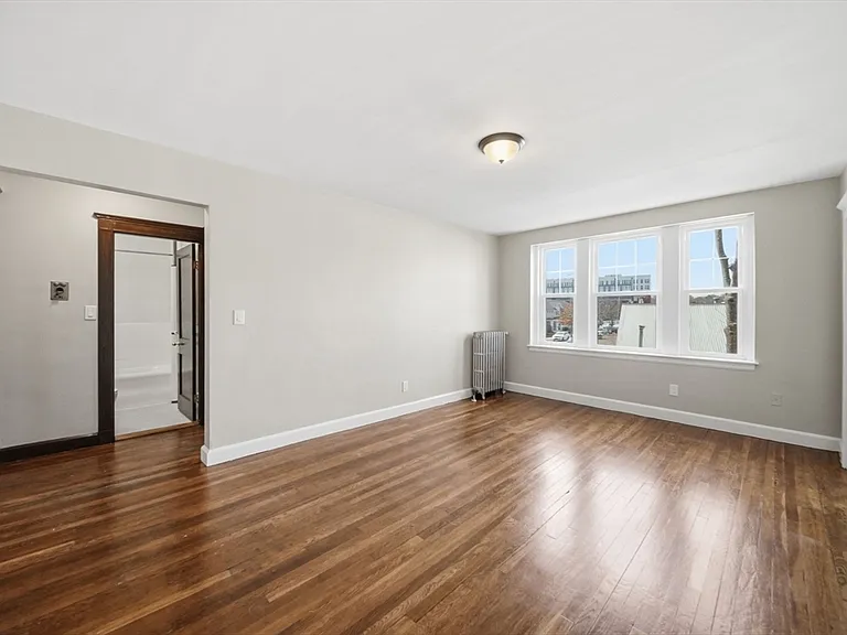 41 Richardson Ave #2 — Photo 2