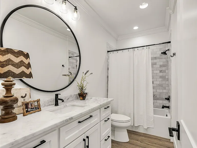2033 Pebble Bend Dr — Photo 34