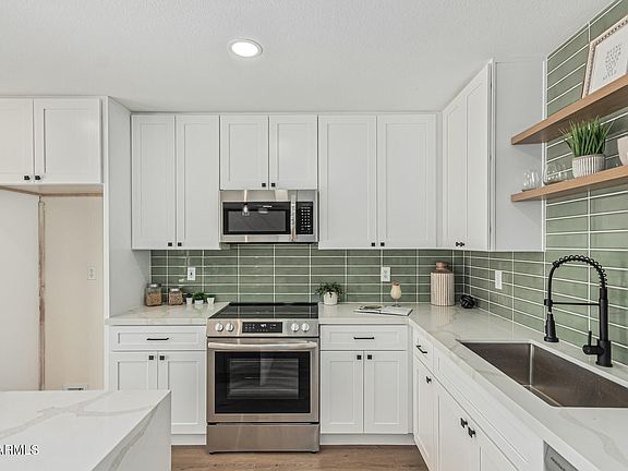 5th image of 13862 W FARGO Drive
