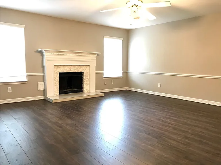 5722 Fort Sumter Ln — Photo 2