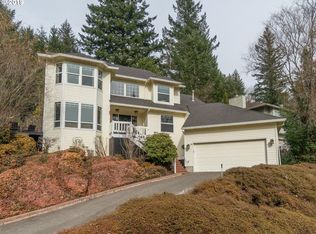 24 Becket St, Lake Oswego, OR 97035