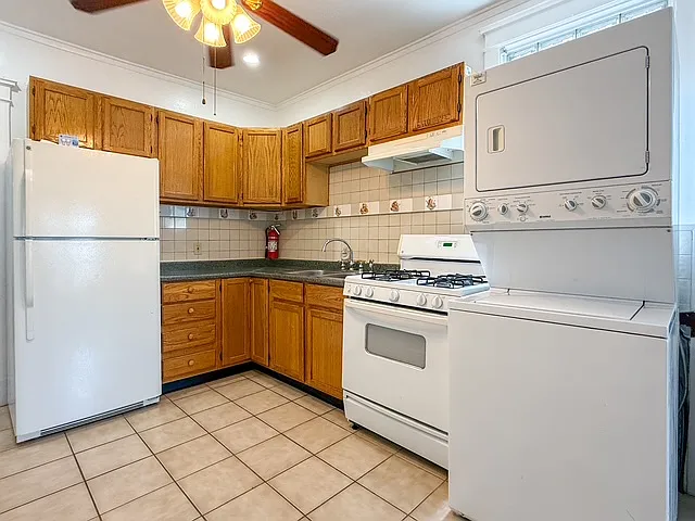 4324 N Damen Ave #2 — Photo 6