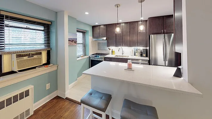 Sold by Metro Garden Realty NYC | media 28