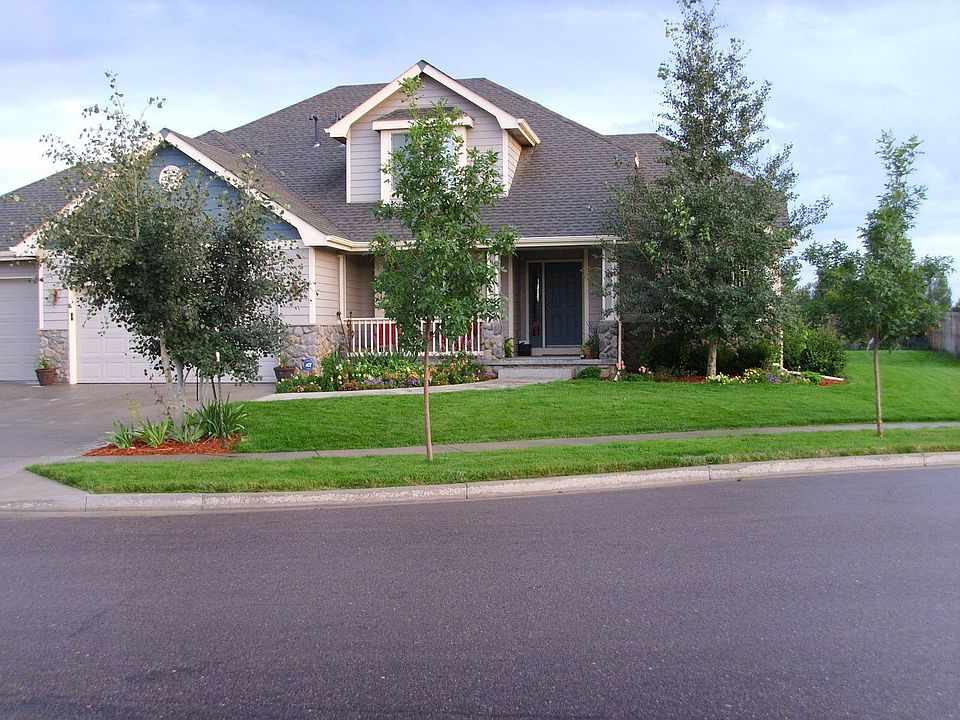 2nd image of 1863 Mainsail Dr