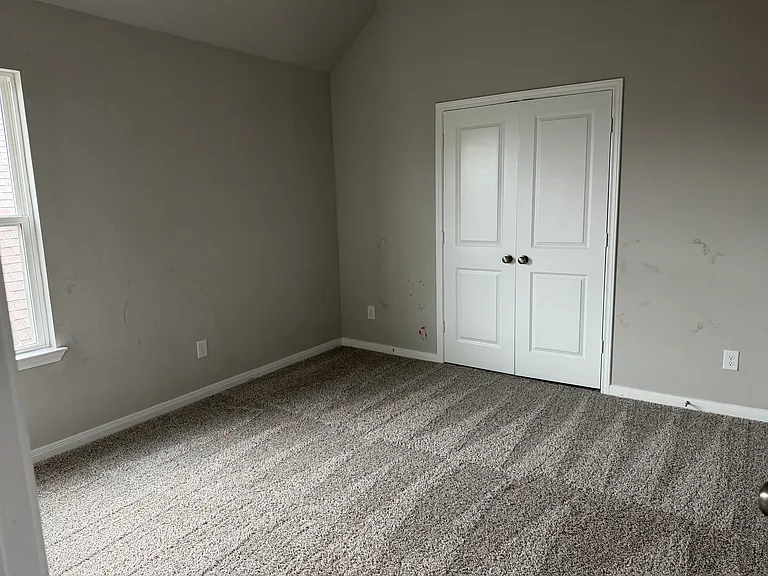 717 Hollyhock Dr — Photo 21
