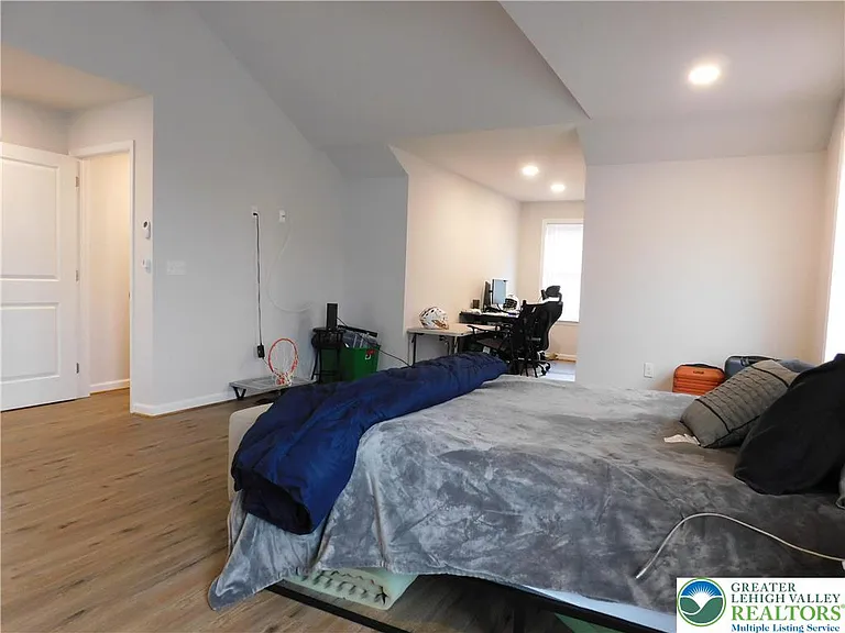 803 Atlantic St #2 — Photo 33