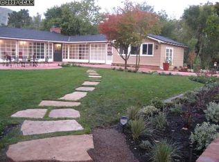 55 Oakwood Rd, Orinda, CA 94563