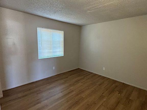 4th image of 217 W Jacinto St #217