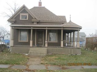 712 B Ave, Vinton, IA 52349