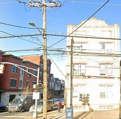 721 Kennedy Blvd — Photo 9