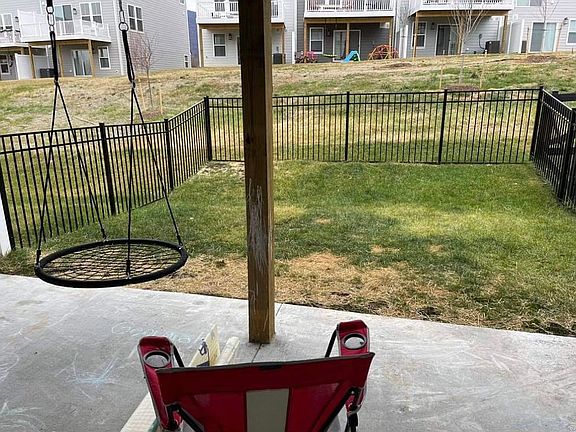 Fenced-In Backyard w/Patio