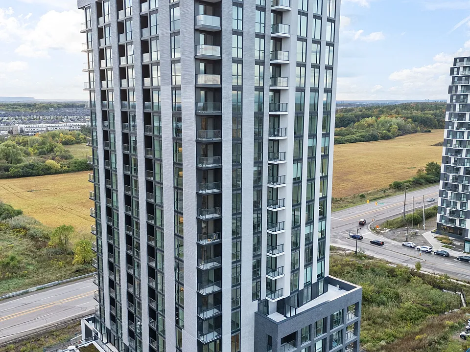 3079 Trafalgar Rd #1805