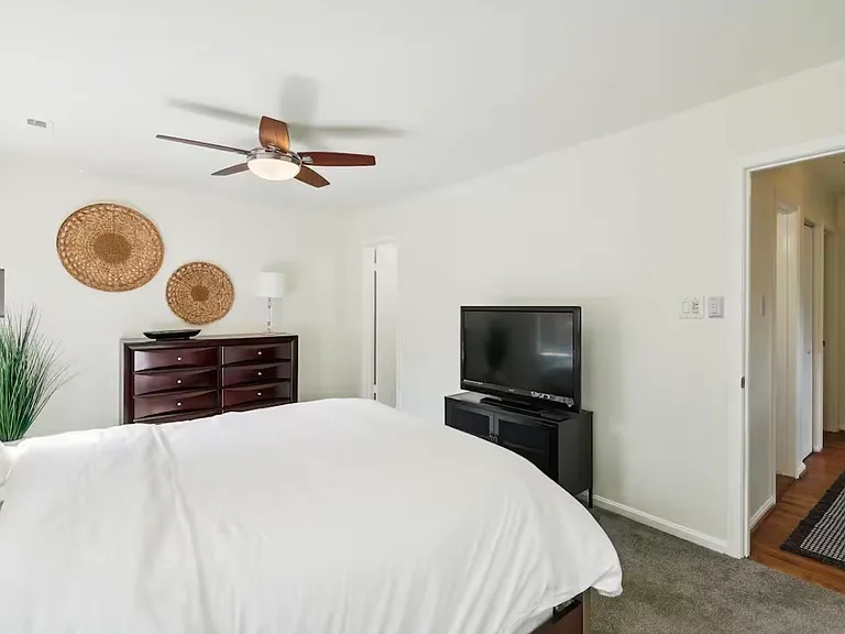 10353 Green Holly Ter — Photo 12