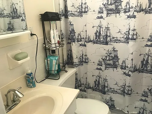 Rented by Prince Real Estate Associates LLC | media 17