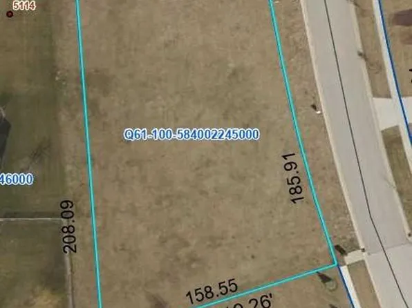 5102 Belfort Dr, Perrysburg, OH 43551