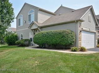1974 Misty Ridge Ln, Aurora, IL 60503