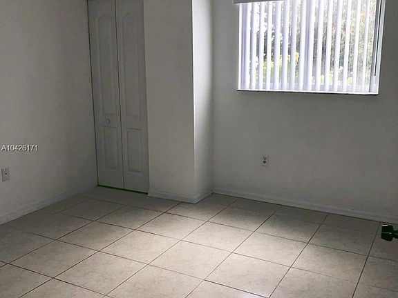 3rd image of 406 NW 22nd Ave APT 205