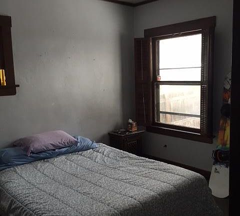 2nd bedroom 1st Fl