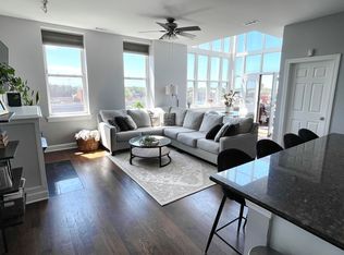 2700 W Belmont Ave UNIT 501, Chicago, IL 60618