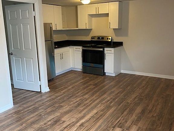 5th image of 4424 57th Ave N Unit 4