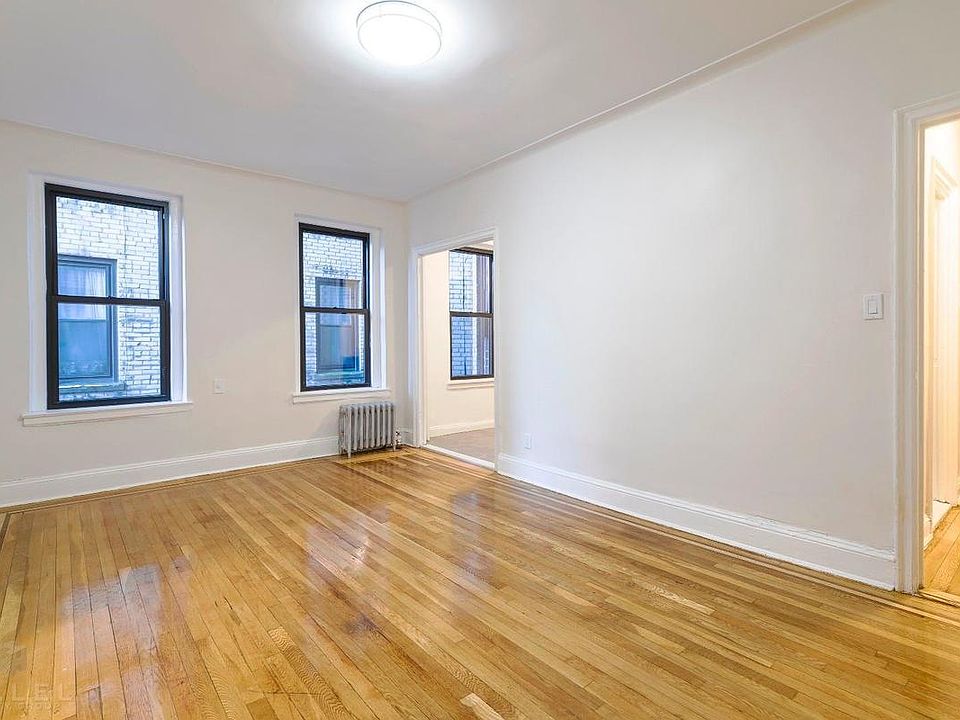 1st image of 4309 47th Ave #2E
