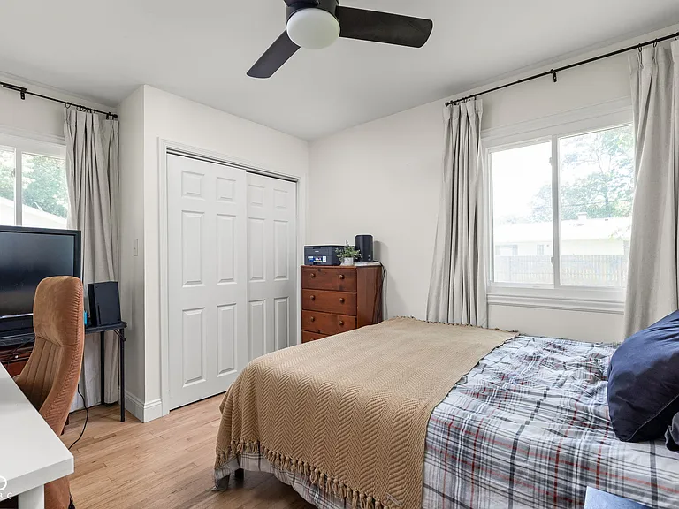 10605 Penn Dr — Photo 22