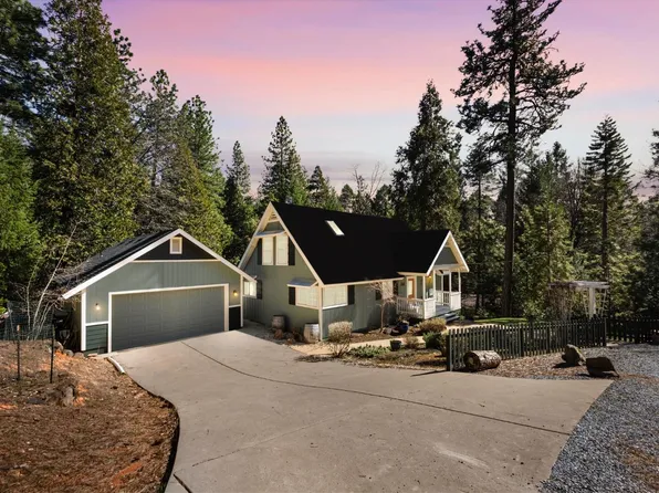 1665 Honeycomb Dr, Camino, CA 95709