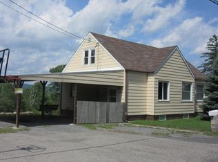 635 W Church St, Mill Hall, PA 17751