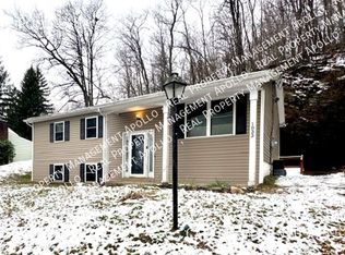 1833 Poco Ln, Williamsport, PA 17701