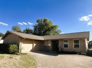 727 Pinehurst Dr, Richardson, TX