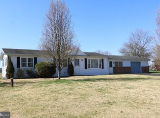 16541 Fairview Rd, Hagerstown, MD 21740