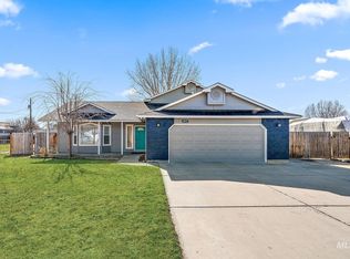 3817 E Park Ridge Dr, Nampa, ID 83687