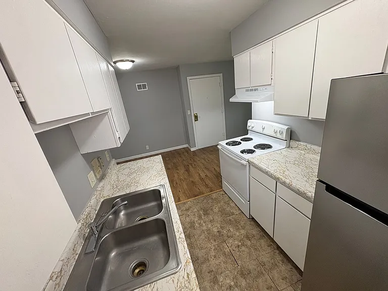 1336 D St #1338-D — Photo 7