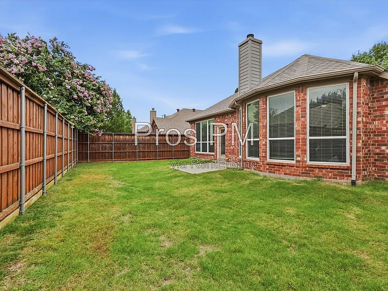 2432 Chesterwood Dr — Photo 41