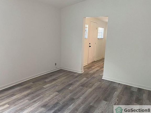 4th image of 1404 E Palifox St