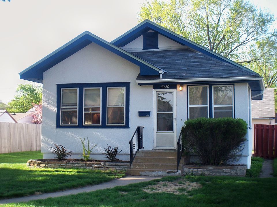 Charming home in great location!