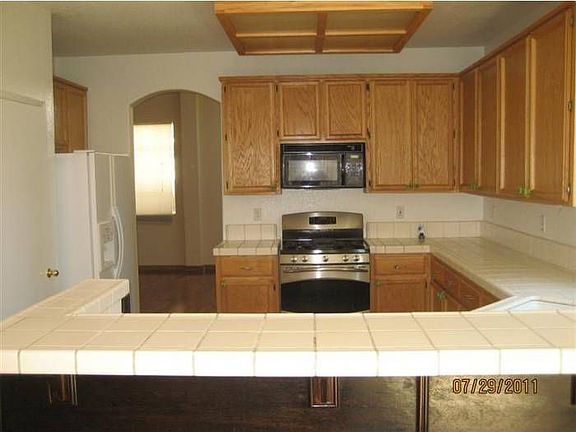4th image of 9157 Lucchesi Dr