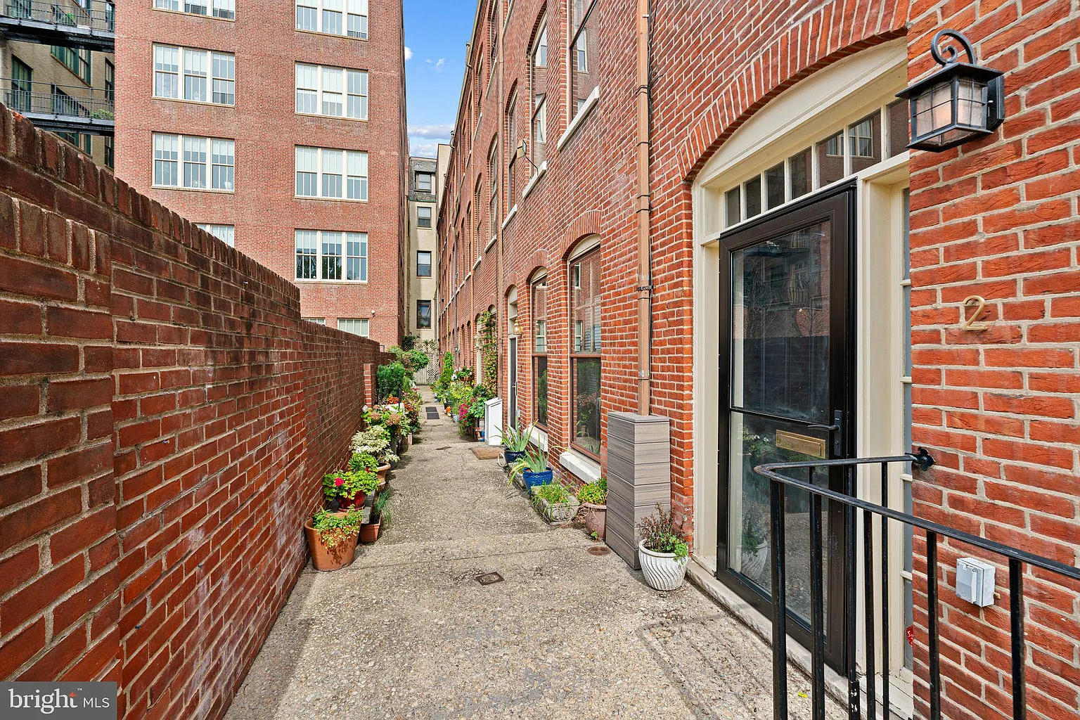 2 Willings Alley Mews photo 1