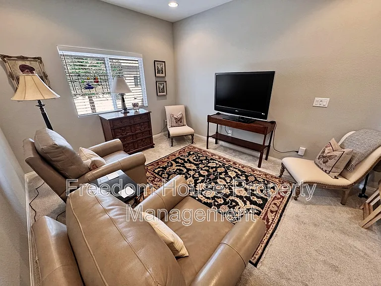 5245 E La Campana Dr — Photo 13