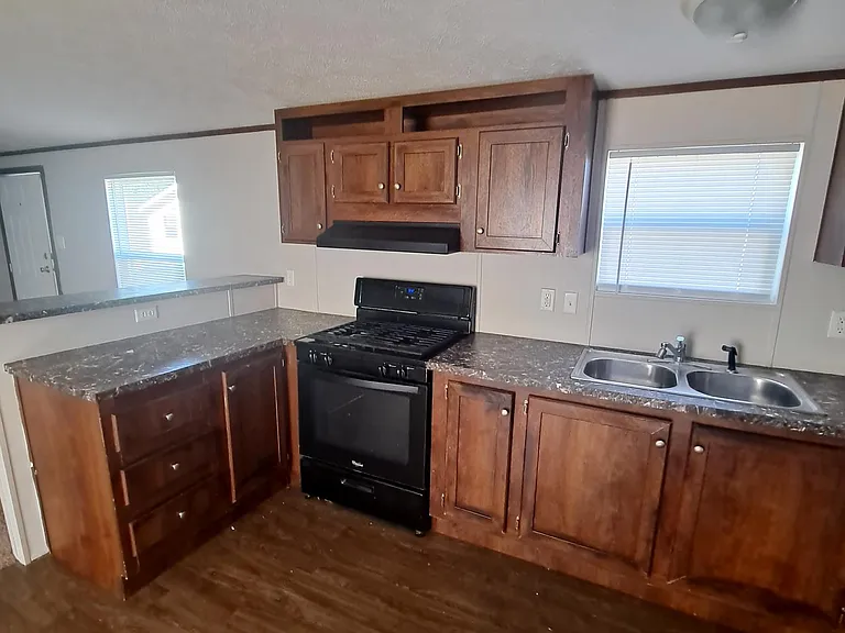 Woodland Estates (MI) — Photo 15
