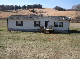 423 Arrowhead Rd, Fancy Gap, VA 24328