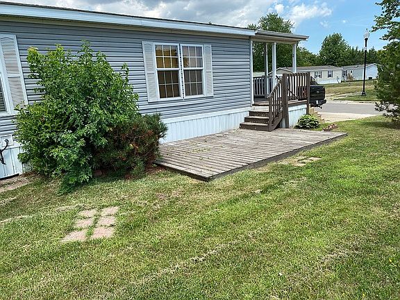 4th image of 38069 Ducharme Dr