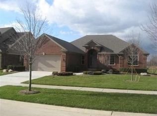 50925 Pinnacle Woods Ln, Macomb, MI 48042