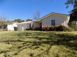 512 NW Newton Dr, Burleson, TX 76028