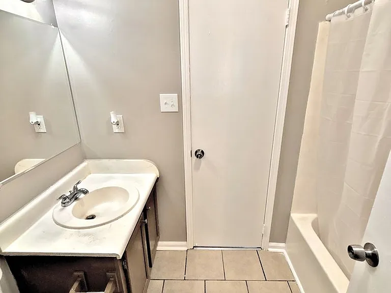 2917 Wimberly Dr SW #D — Photo 16