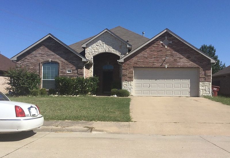 1st image of 1804 Meadowlark Ln