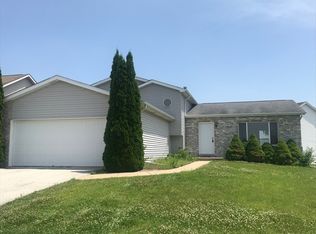 1207 Surrey Ln, University Park, IL